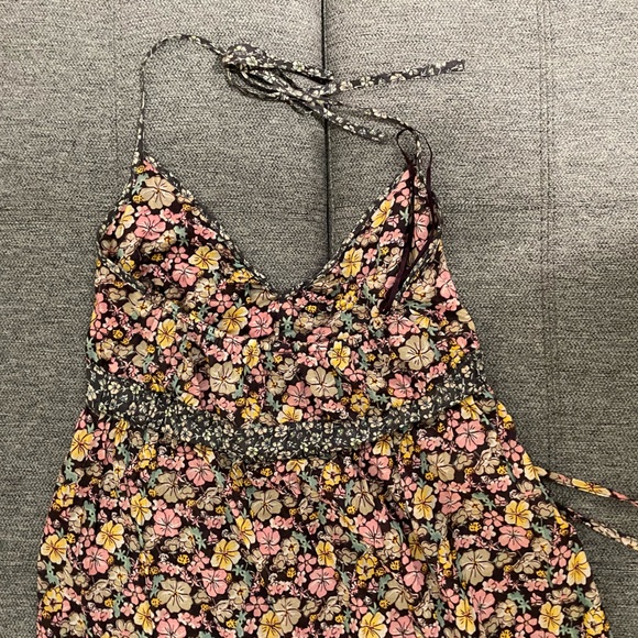 Cotton flower dress - Picture 2 of 3